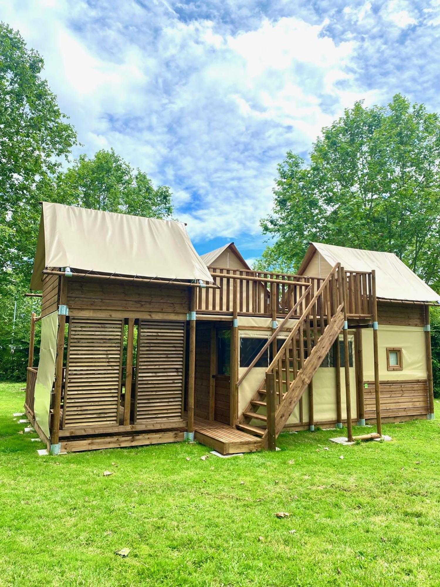 Camping De Thoissey *** Esterno foto