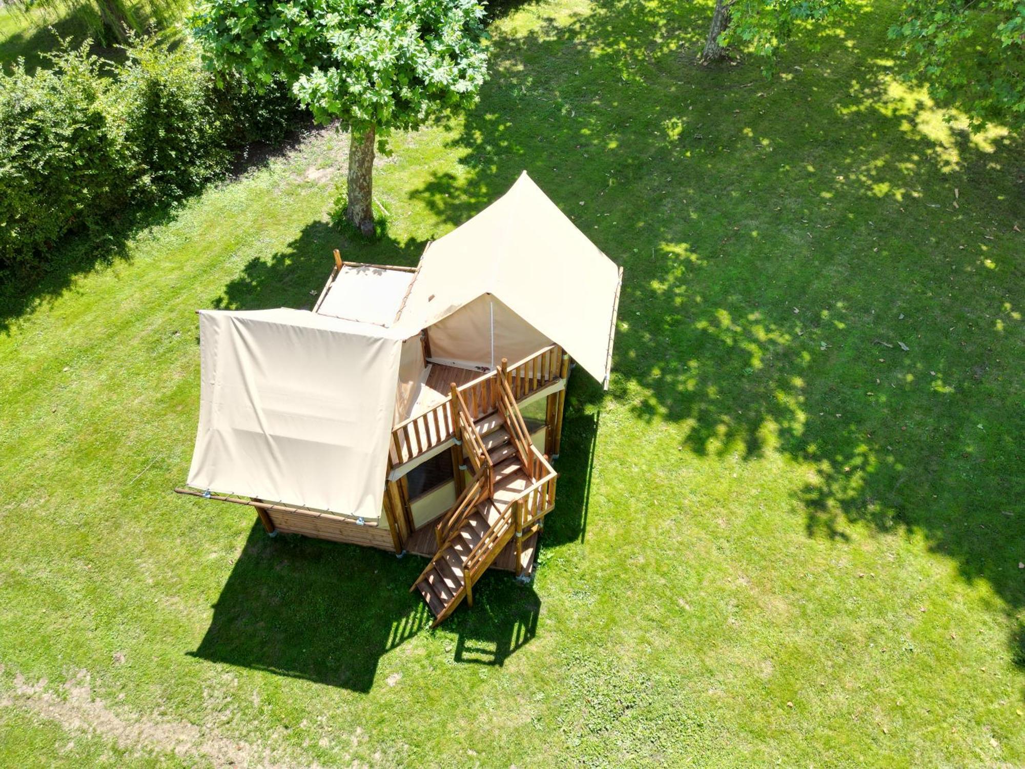 Camping De Thoissey *** Esterno foto