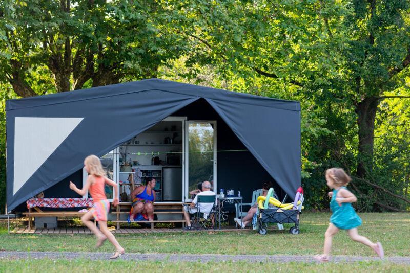 Camping De Thoissey *** Esterno foto
